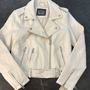 Levi's White Faux Leather Jacket Moto Belted  -  Size S  NWT